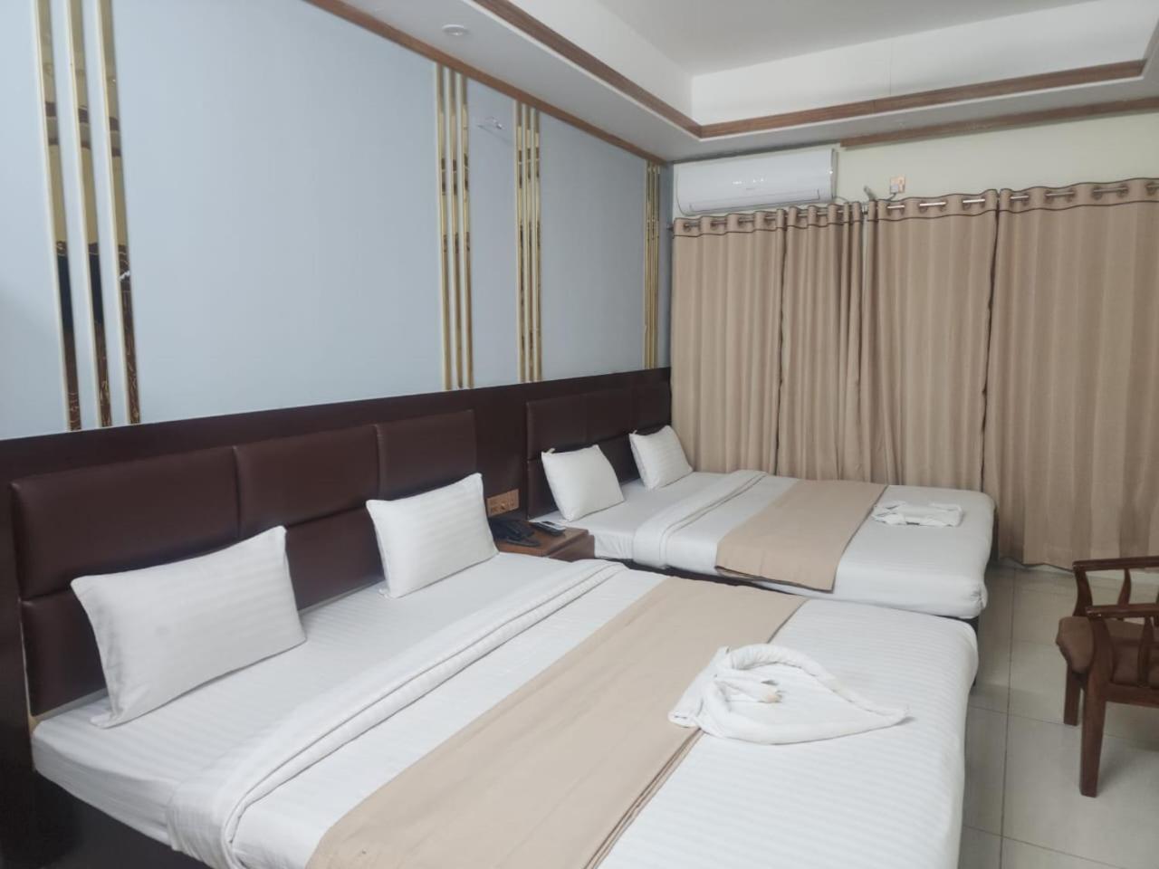 Hotel S.A International 库克斯巴扎 外观 照片